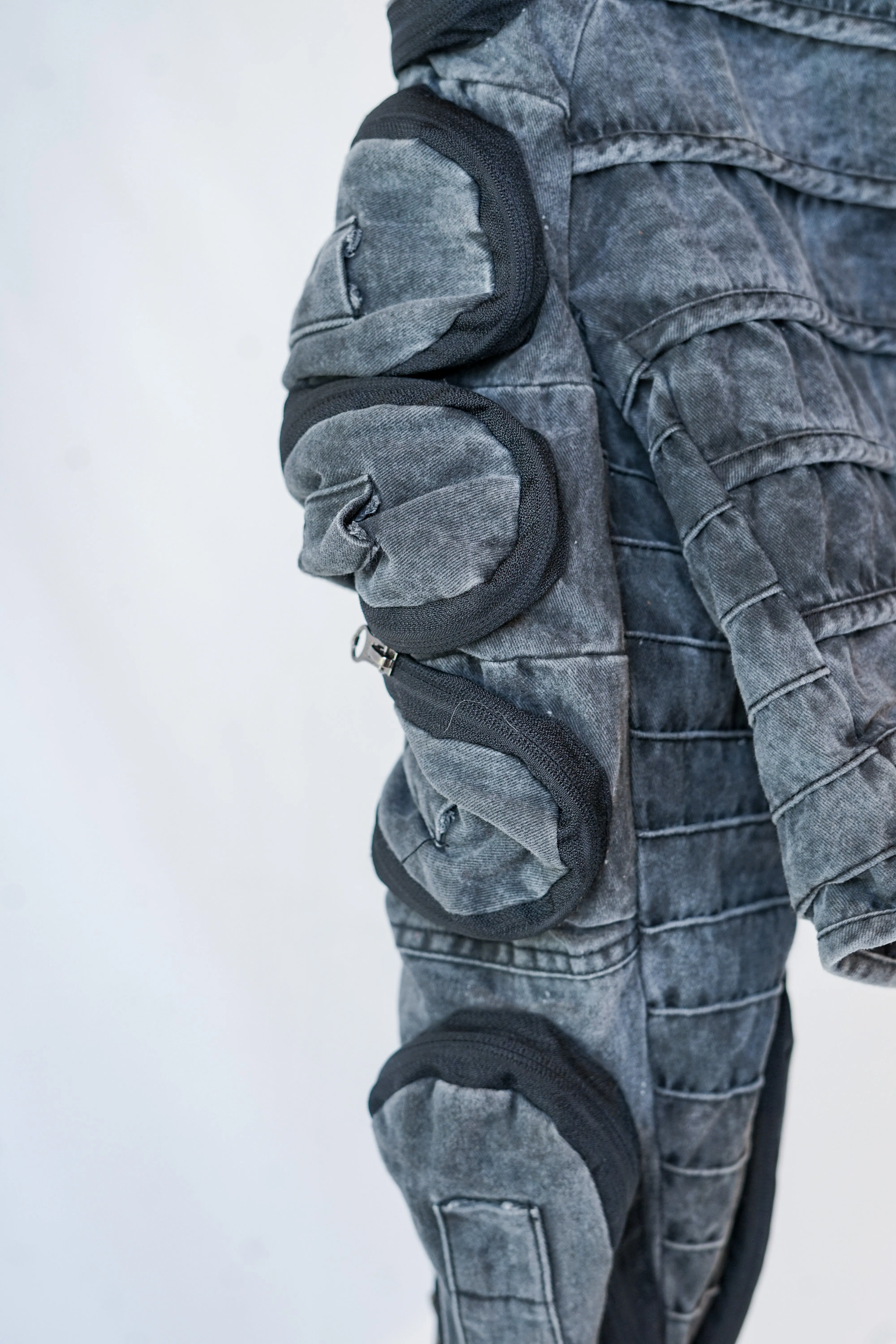 Chaunk Philosophy | Avant-Garde Gray Cropped Jacket with Asymmetric Sleeves