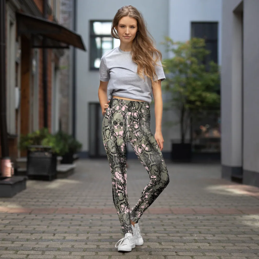 Green Snakeprint Women's Yoga Leggings, Python Snake Print Long Gym Tights-Made in USA/EU