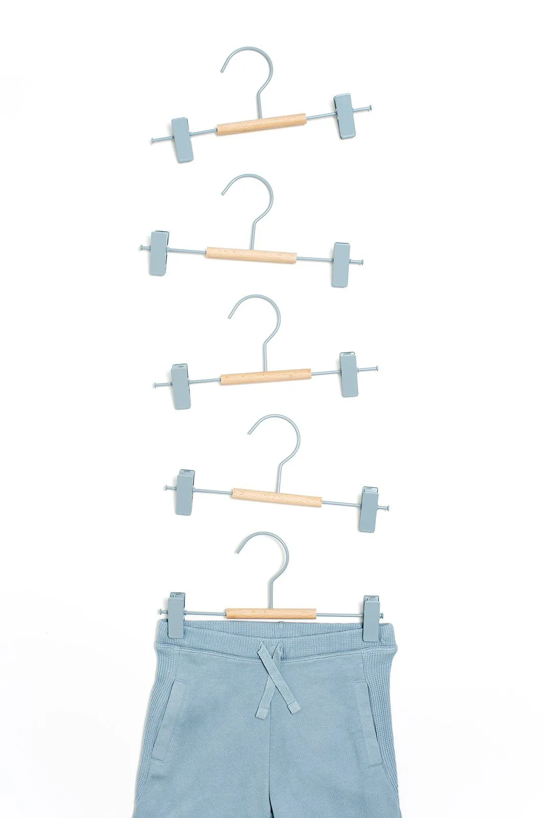 Kids Clip Hangers In Ocean