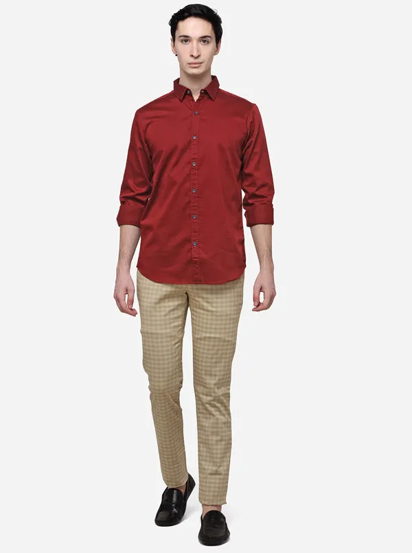 Maroon Slim Fit Solid Casual Shirt | JadeBlue